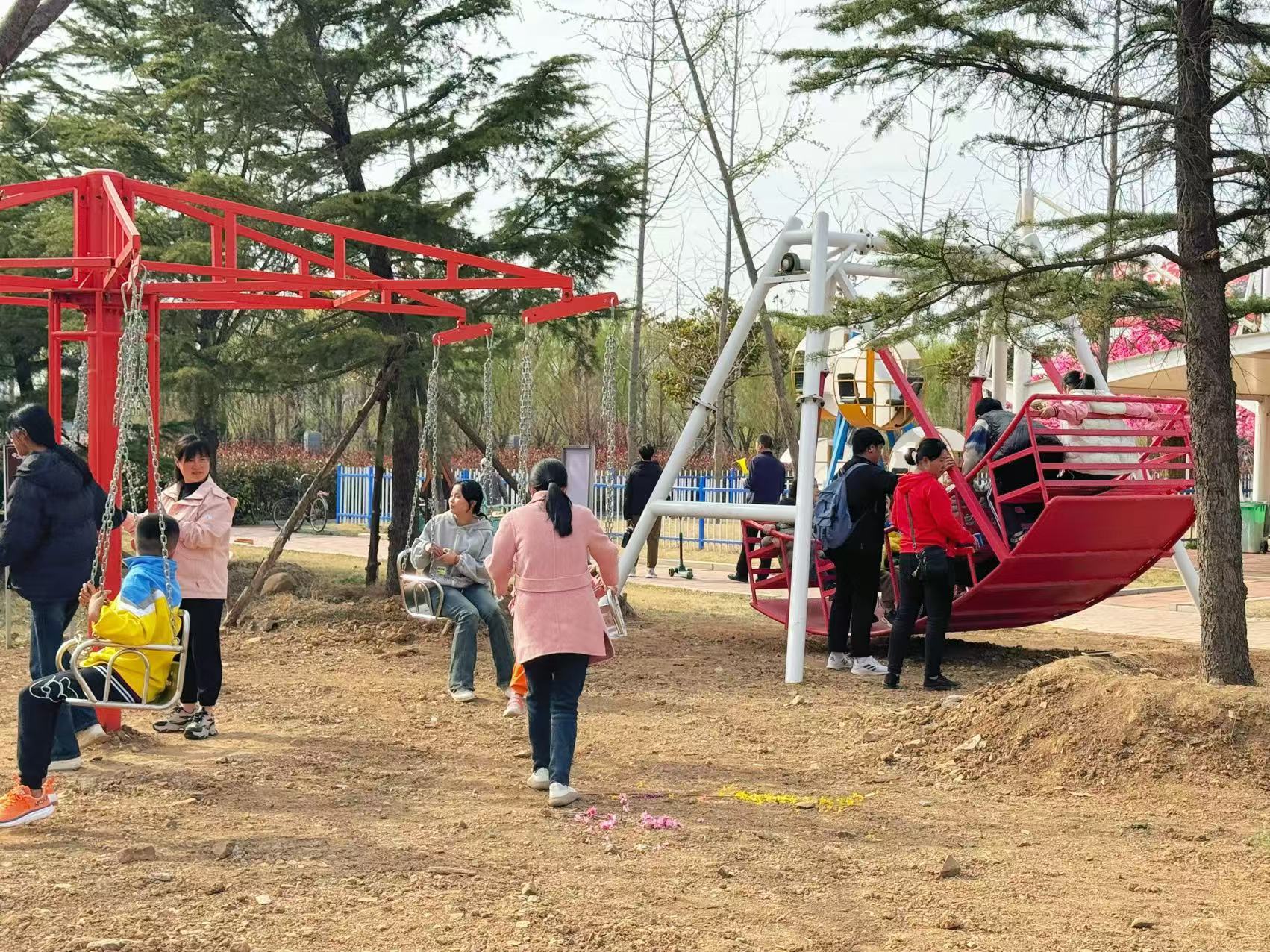 大雪丨寒冬至，嗡嗡乐园畅玩时